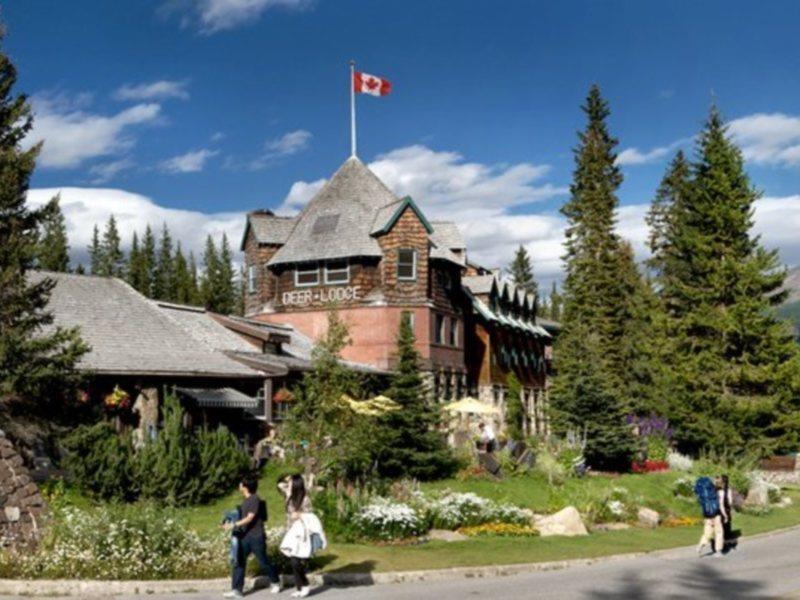 Deer Lodge Лейк-Луїз Екстер'єр фото