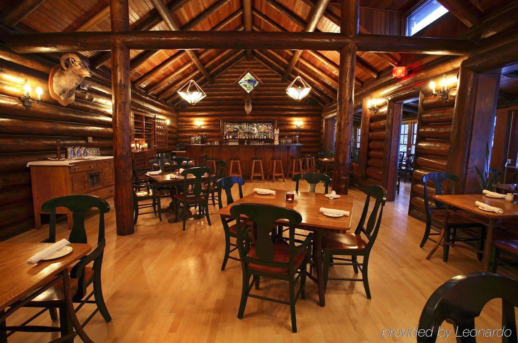 Deer Lodge Лейк-Луїз Екстер'єр фото